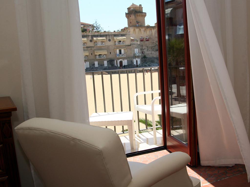 Palazzo Iaquinto Daire Santa Maria di Castellabate Dış mekan fotoğraf