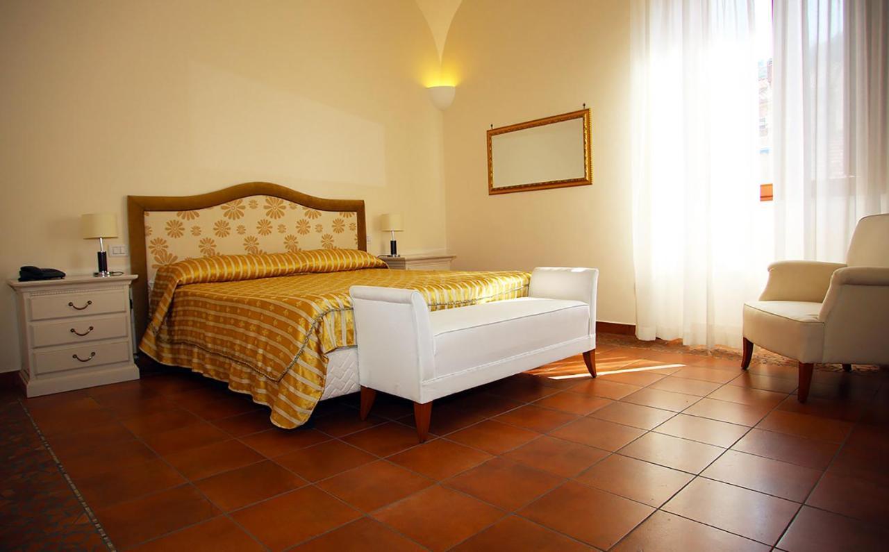 Palazzo Iaquinto Daire Santa Maria di Castellabate Dış mekan fotoğraf